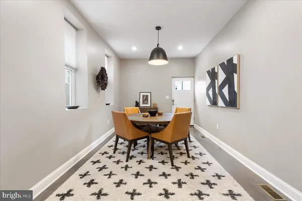 $2,800 | 1532 North Broadway, Baltimore, MD 21213