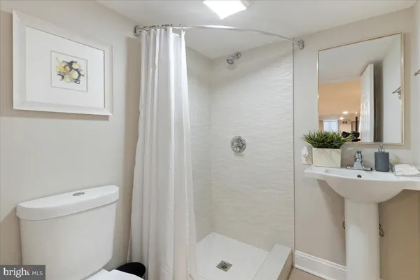 $2,800 | 1532 North Broadway, Baltimore, MD 21213