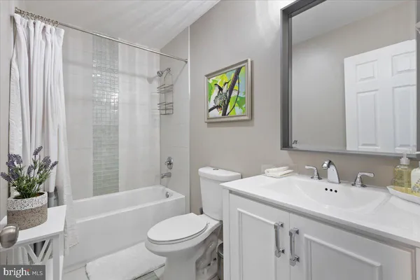 $2,800 | 1532 North Broadway, Baltimore, MD 21213