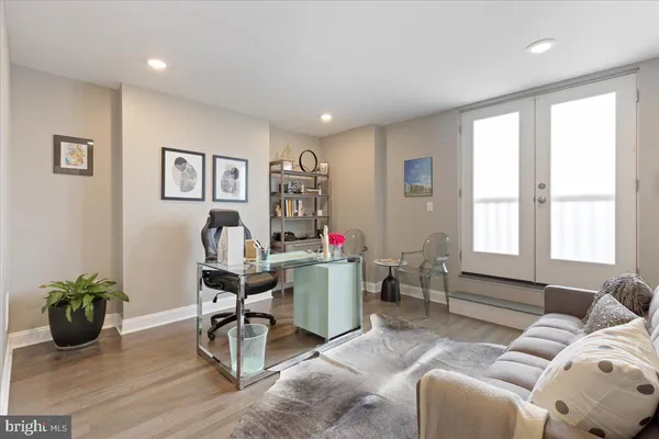 $2,800 | 1532 North Broadway, Baltimore, MD 21213