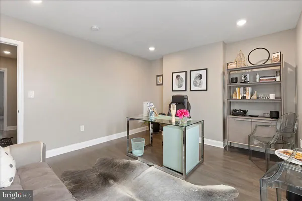 $2,800 | 1532 North Broadway, Baltimore, MD 21213