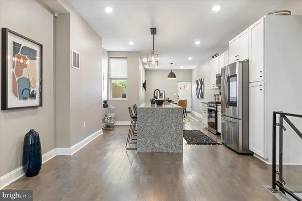 $2,800 | 1532 North Broadway, Baltimore, MD 21213