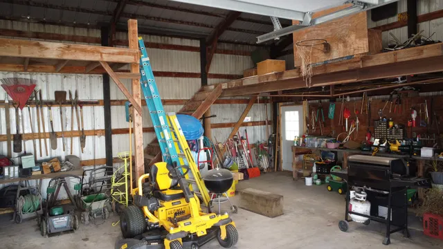 $585,900 | 1718 North 1800 East Road, Watseka, IL 60970