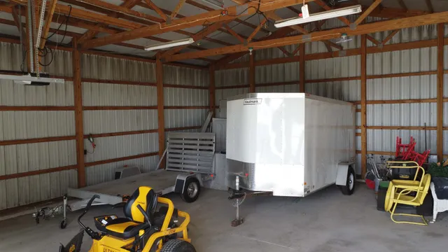 $585,900 | 1718 North 1800 East Road, Watseka, IL 60970