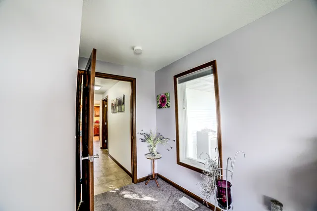 $585,900 | 1718 North 1800 East Road, Watseka, IL 60970