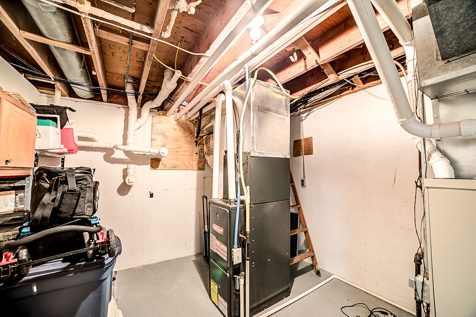 1718 North 1800 East Road Watseka, IL 60970 - Photo 76 of 113 a view of storage and utility room with stuff