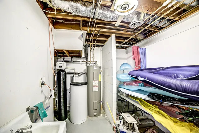 $585,900 | 1718 North 1800 East Road, Watseka, IL 60970