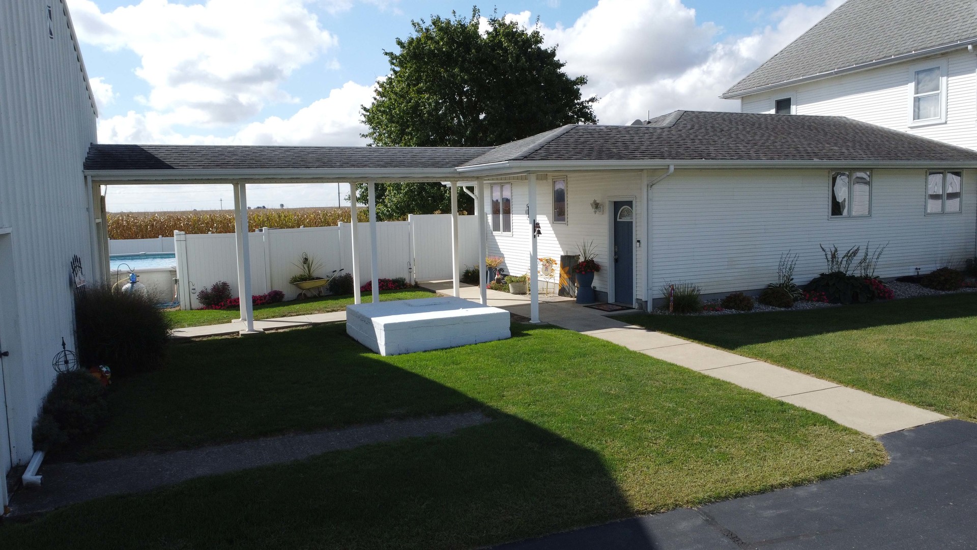 1718 North 1800 East Road Watseka, IL 60970 - Photo 9 of 113