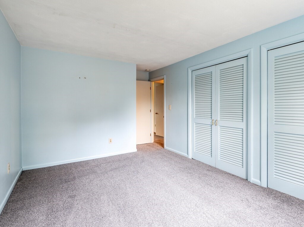 21 Hutchinson Road Sutton, MA 01590 - Photo 19 of 41 an empty room with closet area