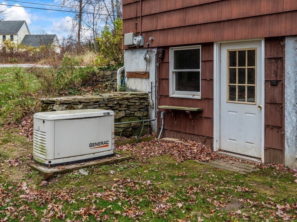 21 Hutchinson Road Sutton, MA 01590 - Photo 36 of 41 a house view with a backyard