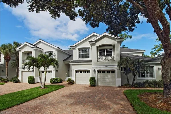 $829,900 | 2125 Aberdeen Lane, Unit 4203, Naples, FL 34109