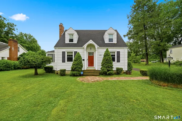 $350,000 | 141 Elm Street, Windsor Locks, CT 06096