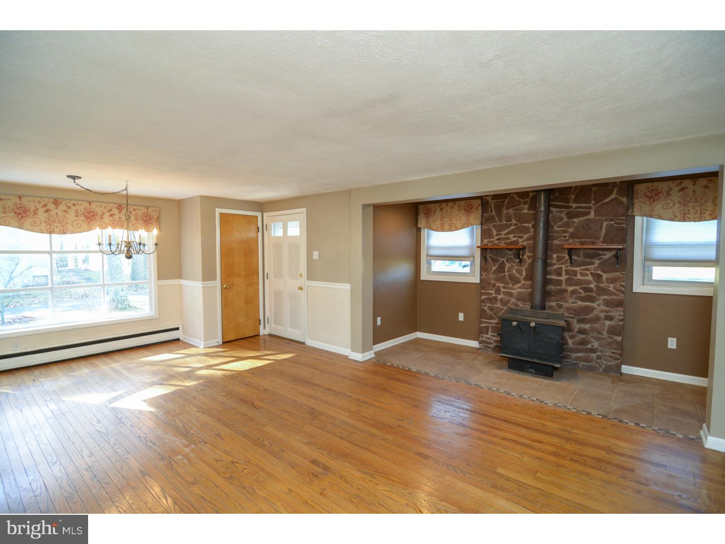 3726 Stump Road Doylestown, PA 18902 - Photo 2 of 25 Gallery Image 2