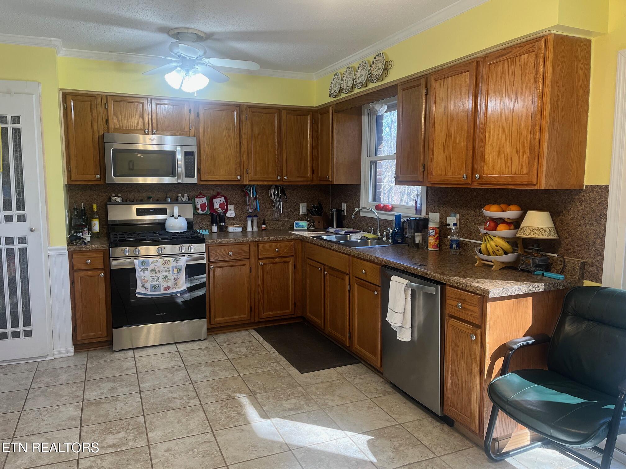235 Parliament Road Harrogate, TN 37752 - Photo 19 of 37 Par 14