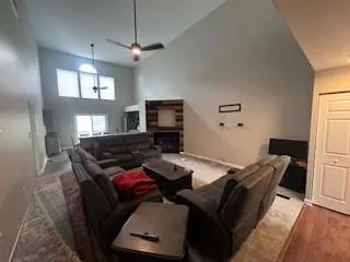 $2,500 | 781 Freedom Drive, Pittsburgh, PA 15205