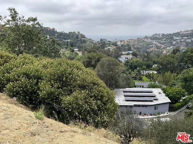 $695,000 | 2734 La Cuesta Drive, Los Angeles, CA 90046