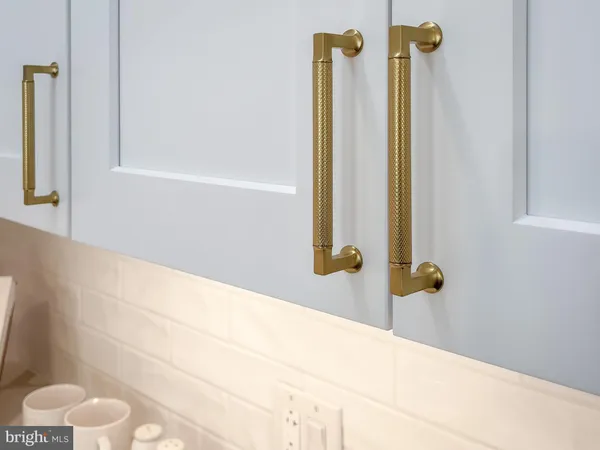 $649,999 | 407 South Central Boulevard, Broomall, PA 19008