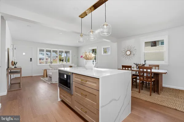 $649,999 | 407 South Central Boulevard, Broomall, PA 19008