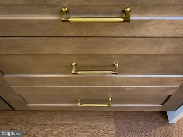 $649,999 | 407 South Central Boulevard, Broomall, PA 19008