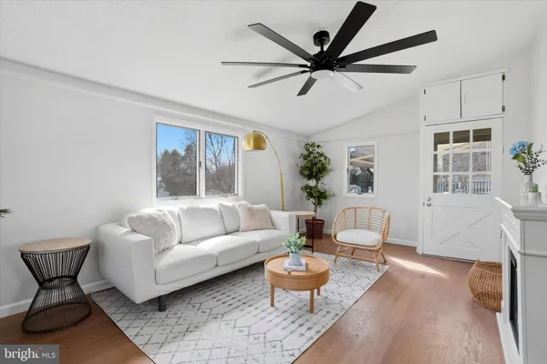 $649,999 | 407 South Central Boulevard, Broomall, PA 19008