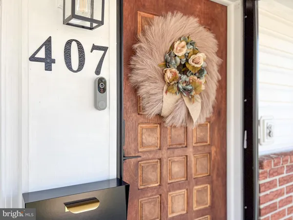 $649,999 | 407 South Central Boulevard, Broomall, PA 19008