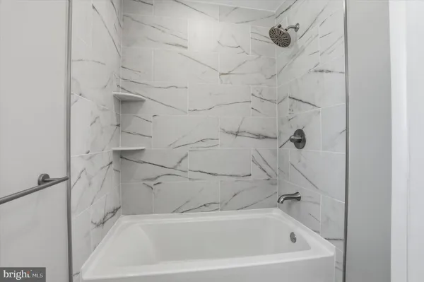 $649,999 | 407 South Central Boulevard, Broomall, PA 19008