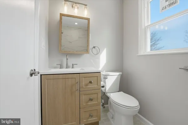 $649,999 | 407 South Central Boulevard, Broomall, PA 19008