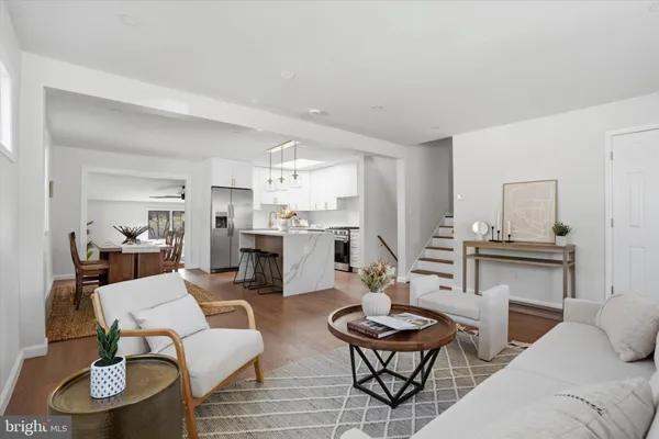 $649,999 | 407 South Central Boulevard, Broomall, PA 19008