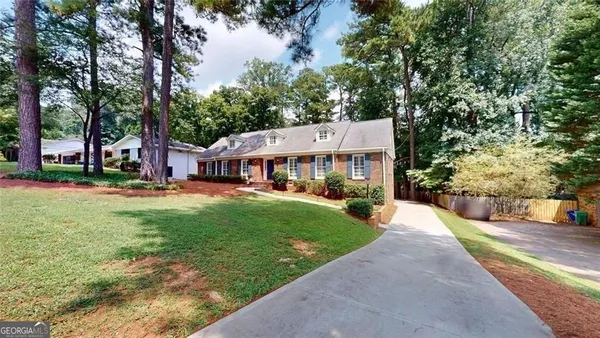 $699,000 | 5513 North Peachtree Road, Dunwoody, GA 30338