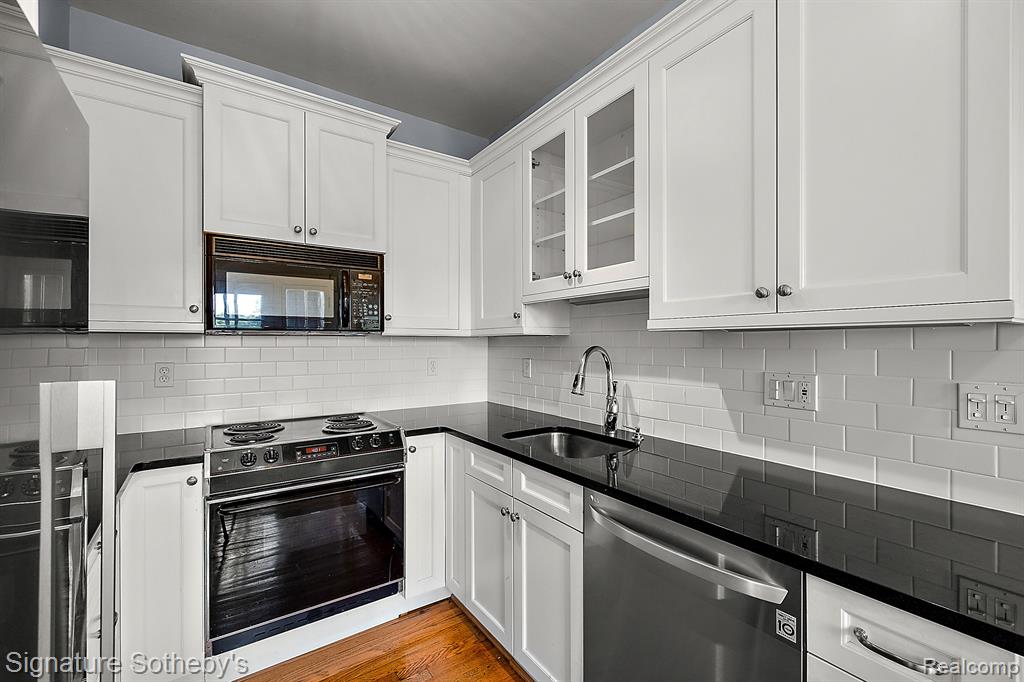 327 Southfield Road, Unit #3AN Birmingham, MI 48009 - Photo 27 of 41