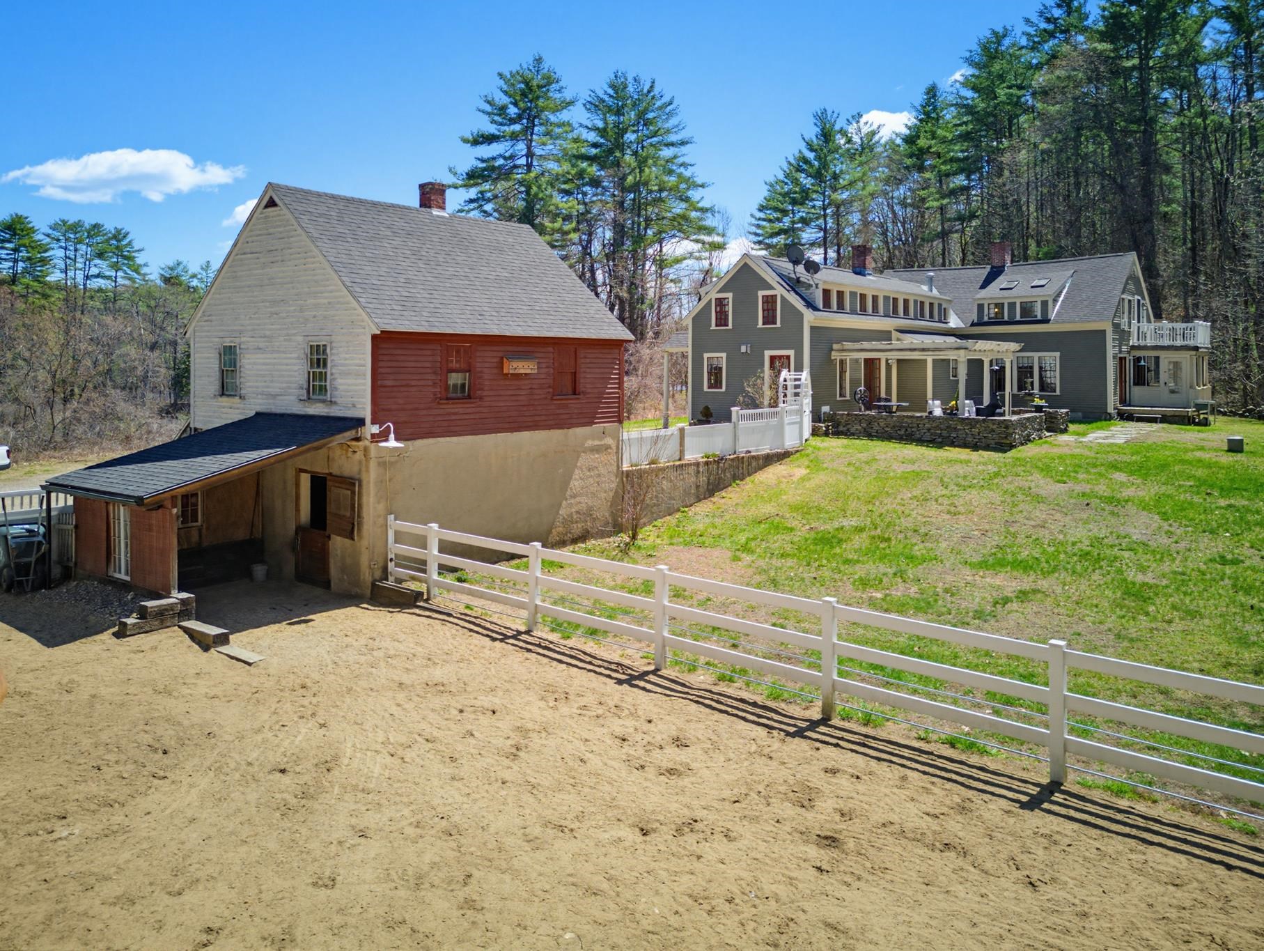 41 West Lull Place New Boston, NH 03070 - Photo 14 of 60