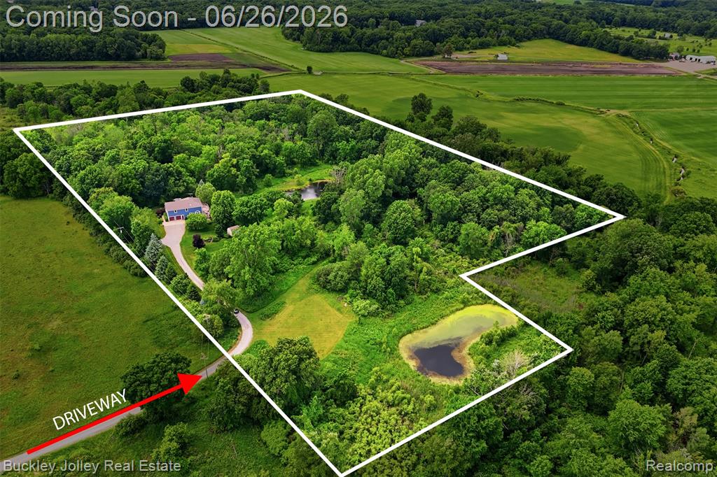 6132 Lange Road Howell, MI 48843 - Photo 2 of 50