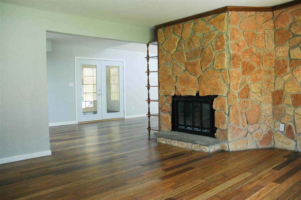 21003 Madison Road South Bend, IN 46614 - Photo 3 of 24
