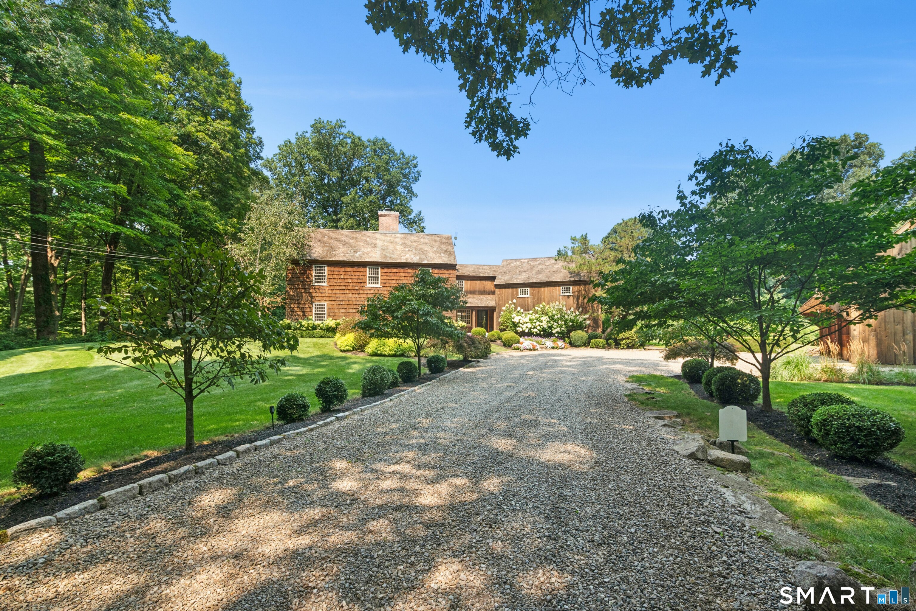130 Freeborn Road Easton, CT 06612 - Photo 3 of 40 Gallery Image 3