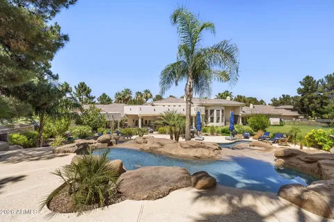 $5,900,000 | 7 East Oakwood Hills Drive, Chandler, AZ 85248