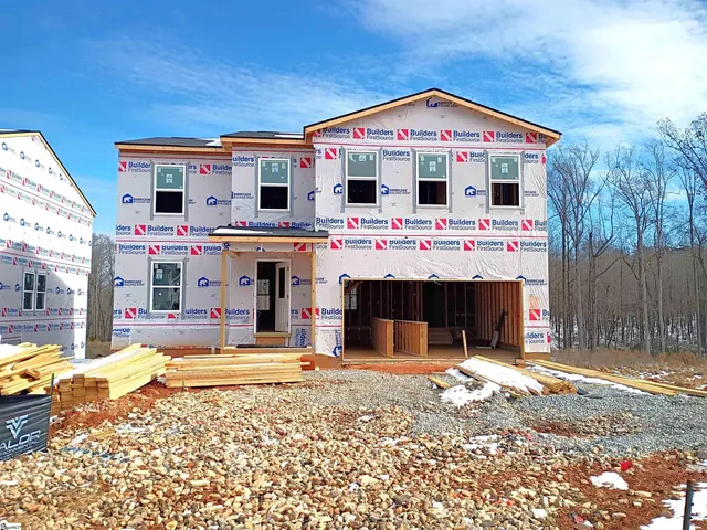 $366,490 | 105 Spg Knl Way, Fountain Inn, SC 29644