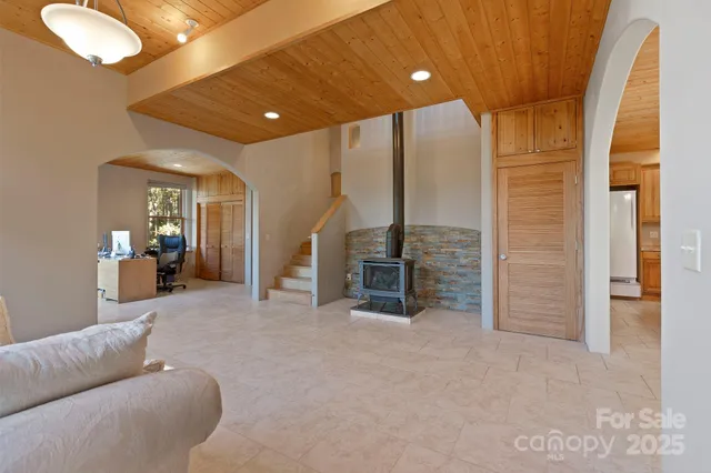 $1,250,000 | 96 Old Cv Road, Black Mountain, NC 28711