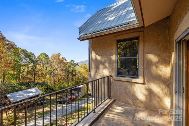 $1,250,000 | 96 Old Cv Road, Black Mountain, NC 28711