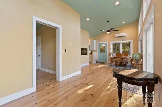 $1,250,000 | 96 Old Cv Road, Black Mountain, NC 28711