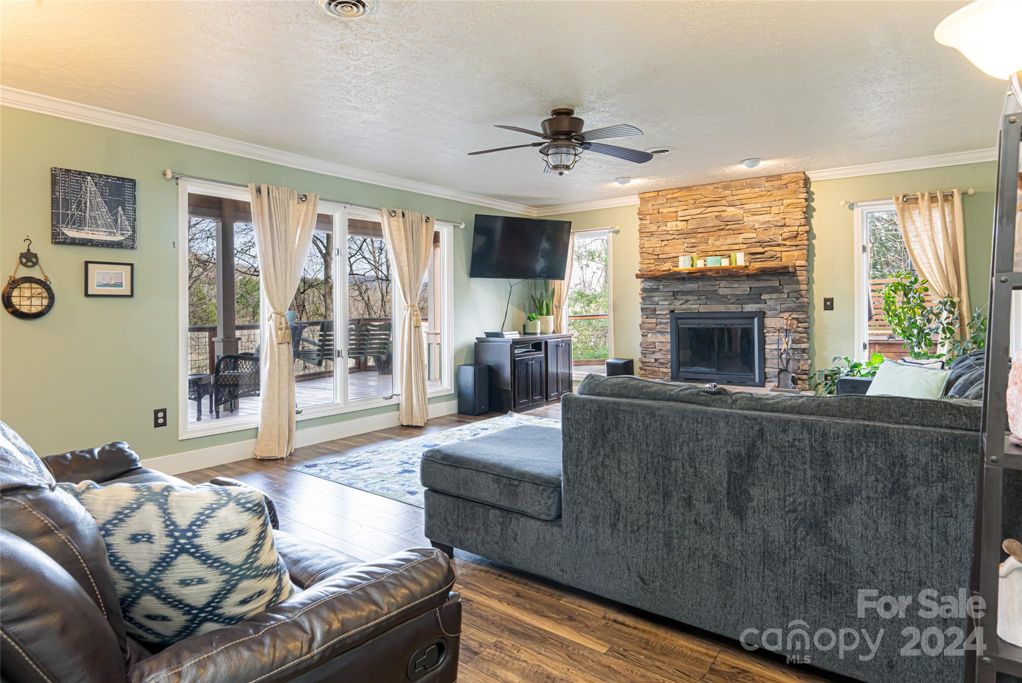 202 Laurel Ridge Road Asheville, NC 28805 - Photo 11 of 45 Gallery Image 11