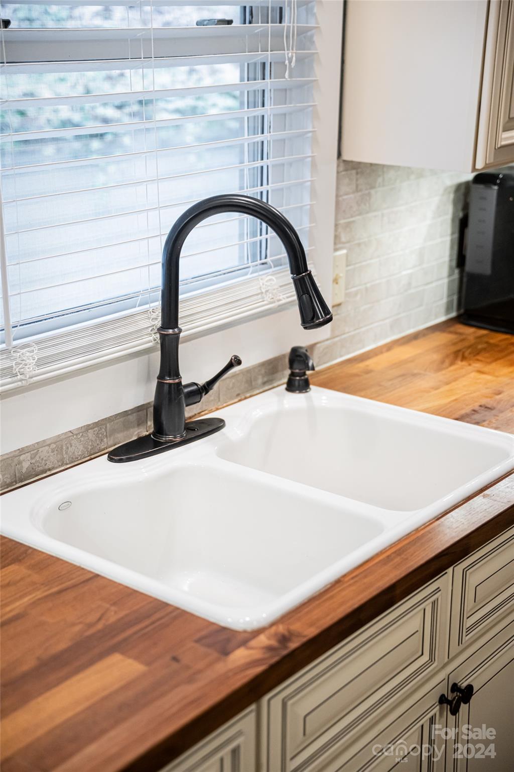 202 Laurel Ridge Road Asheville, NC 28805 - Photo 20 of 45 Gallery Image 20