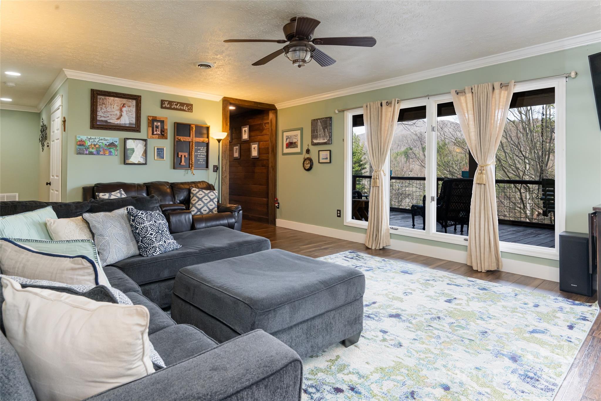 202 Laurel Ridge Road Asheville, NC 28805 - Photo 8 of 45 Gallery Image 8
