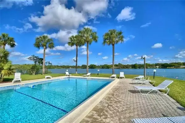 $169,000 | 1920 East Edgewood Drive, Unit J8, Lakeland, FL 33803