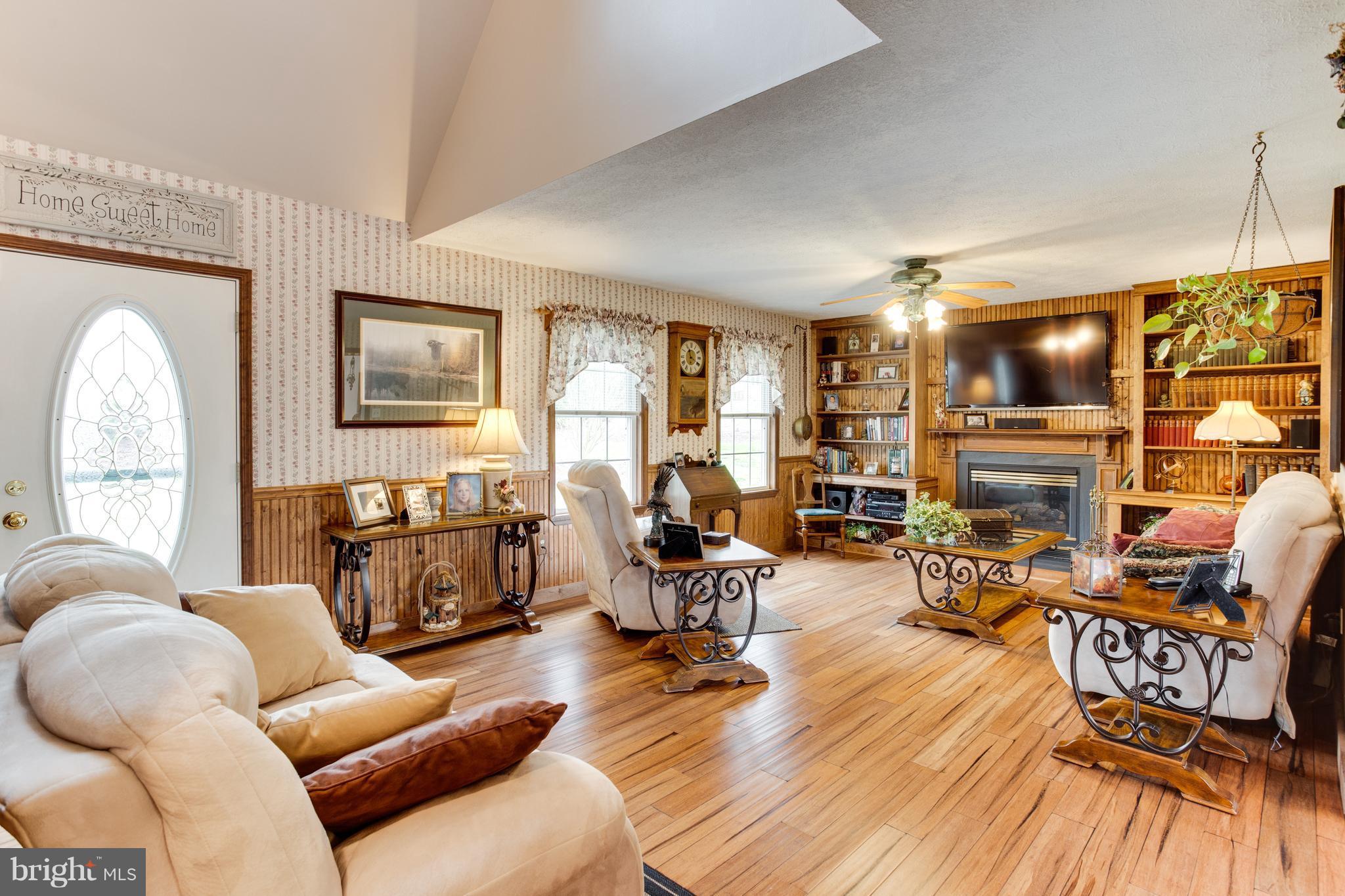 20795 Poplar Ridge Road Lexington Park, MD 20653 - Photo 2 of 30 Living Room