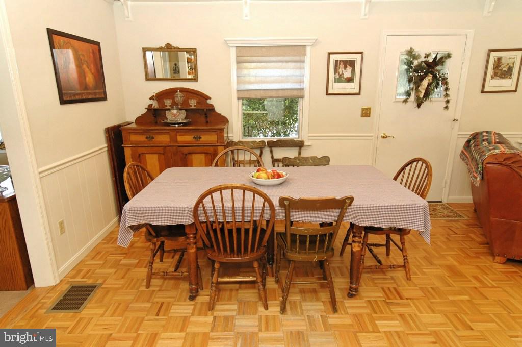1559 Dry Tavern Road Denver, PA 17517 - Photo 5 of 14 Gallery Image 5