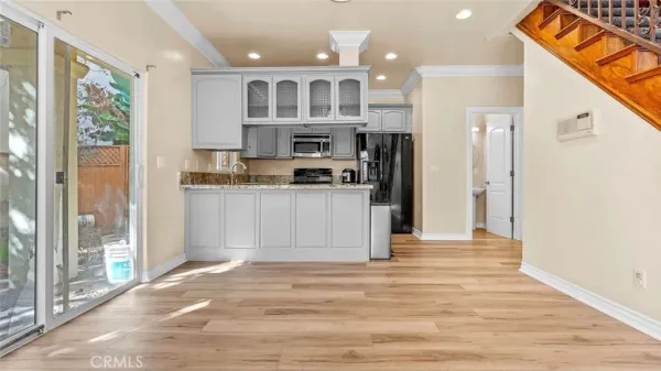 $4,500 | 13769 Cordary Avenue, Hawthorne, CA 90250