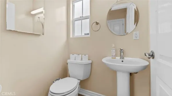 $4,500 | 13769 Cordary Avenue, Hawthorne, CA 90250