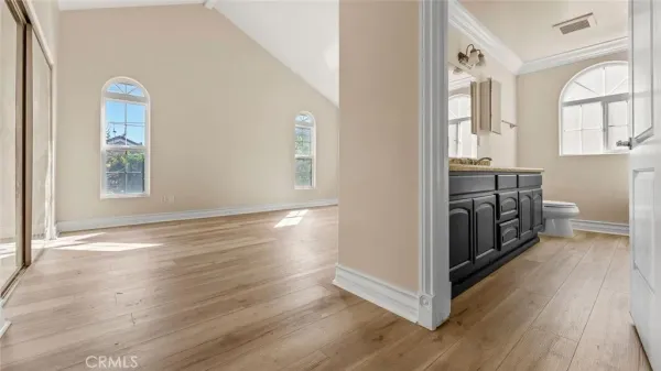 $4,500 | 13769 Cordary Avenue, Hawthorne, CA 90250