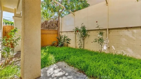 $4,500 | 13769 Cordary Avenue, Hawthorne, CA 90250