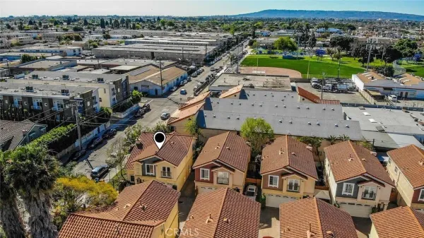 $4,500 | 13769 Cordary Avenue, Hawthorne, CA 90250